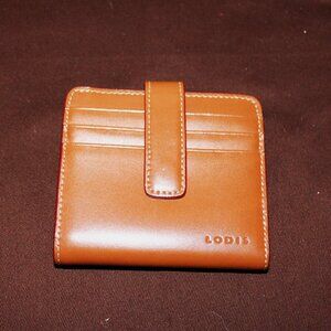 NWOT LADIES LODIS BIFOLD WALLET/CREDIT CARD CASE - CARAMEL COLOR LEATHER